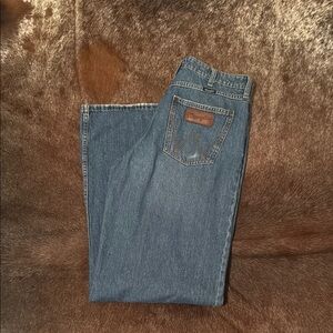 Wrangler Women’s High Rise Wide Leg Jeans